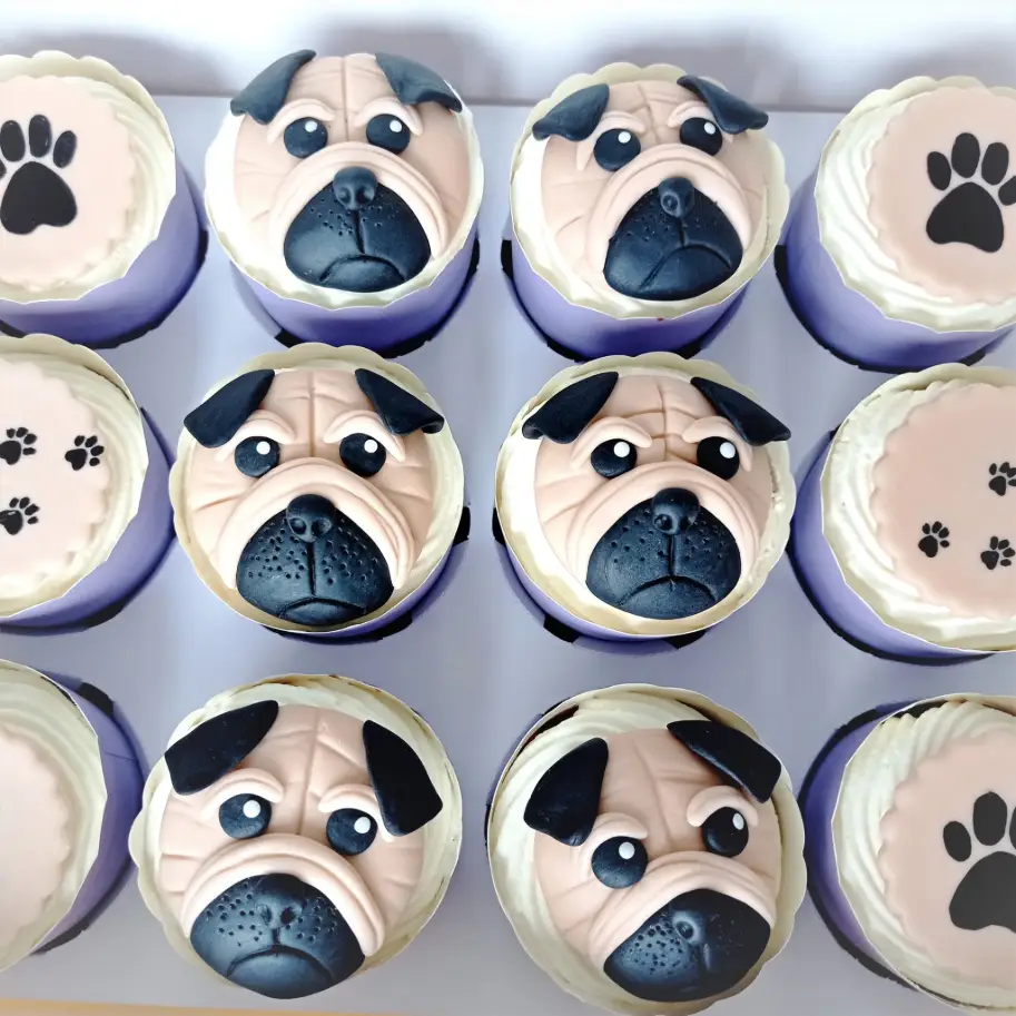 Bezlepkové cupcakes mopsík a psí tlapky Praha